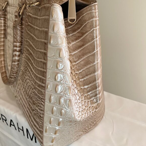 BRAHMIN Melbourne Collection Contour Finley Carryall Satchel Tote Bag - (EUC) - Picture 7 of 11